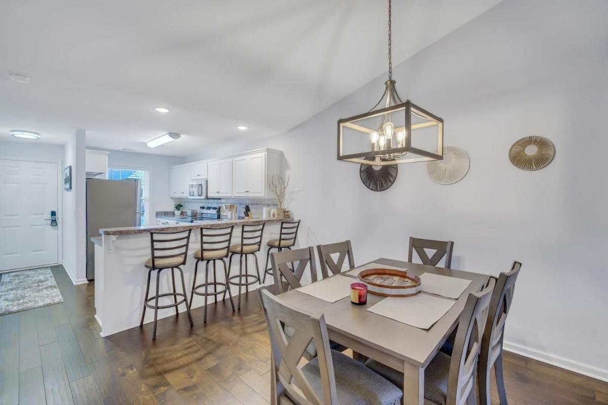 Gata Suite - Quiet Neighborhood 10 Minutes To Gsu Statesboro Bagian luar foto